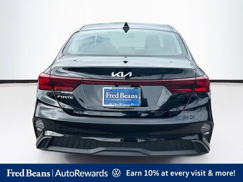 Used 2023 Kia Forte LXS FWD image 7