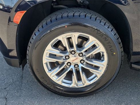 Used 2021 GMC Yukon SLT w/ SLT Luxury Plus Package image 31