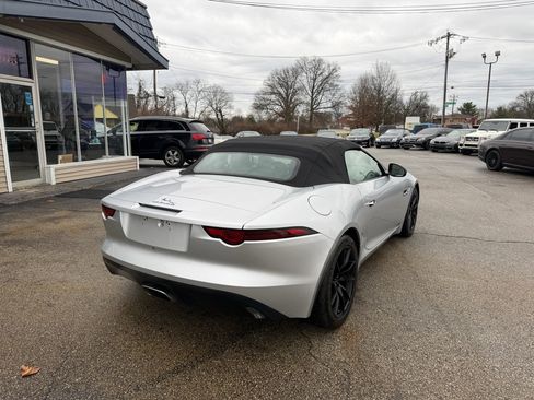 Used 2018 Jaguar F-TYPE Convertible image 6