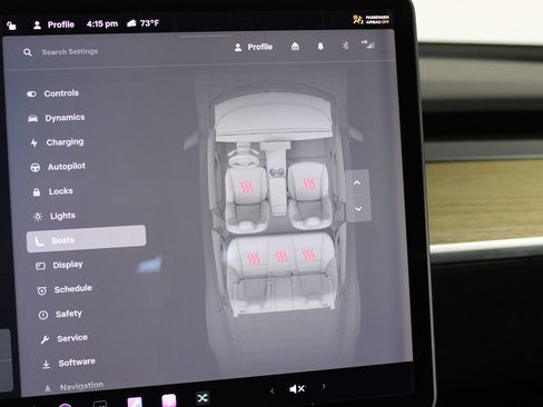 Used 2020 Tesla Model 3 Standard Range Plus image 17