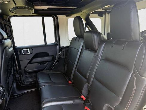 Used 2021 Jeep Wrangler Unlimited Rubicon image 15
