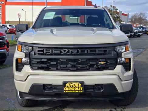 New 2026 Chevrolet Silverado 1500 Custom image 2