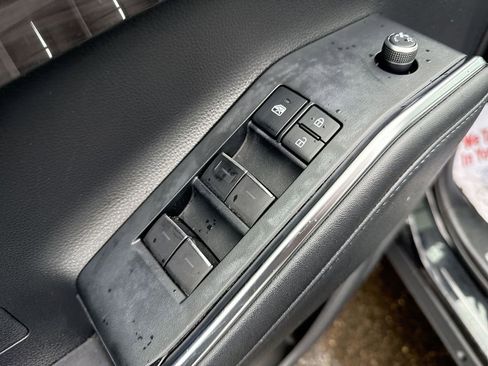 Used 2021 Toyota Highlander Platinum image 13