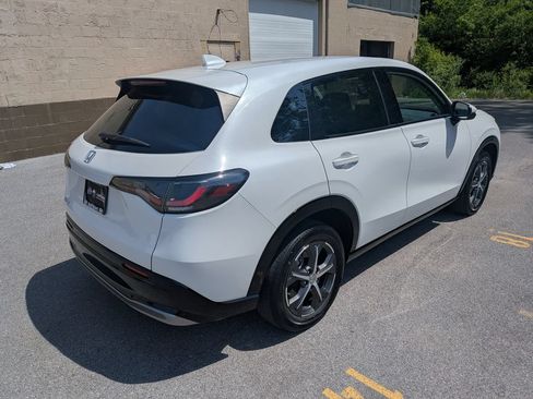 Certified 2024 Honda HR-V EX-L image 8