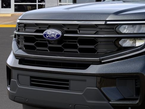 New 2027 Ford Expedition Active RWD image 17