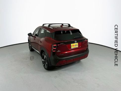 Certified 2025 Nissan Kicks SR FWD image 7