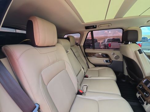 Used 2019 Land Rover Range Rover HSE AWD/4WD image 38