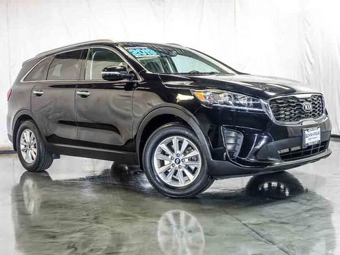 Used 2019 Kia Sorento FWD w/ Option Group 020 image 2