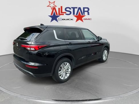 Used 2022 Mitsubishi Outlander ES FWD image 7