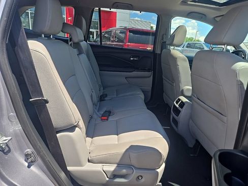 Used 2022 Honda Pilot Special Edition image 31