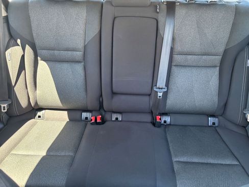 Used 2025 Nissan Rogue SV AWD/4WD image 40