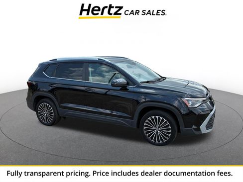 Used 2026 Volkswagen Taos SE FWD image 1