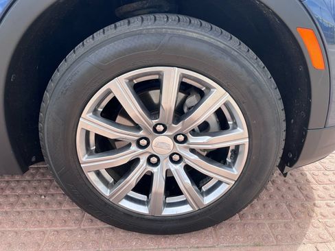 Used 2019 Cadillac XT4 Premium Luxury AWD/4WD image 13