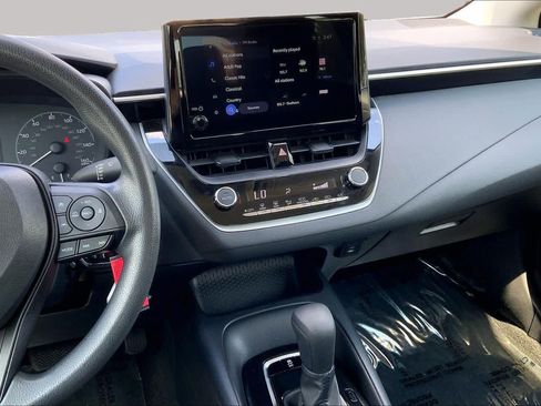 Used 2023 Toyota Corolla LE FWD image 7