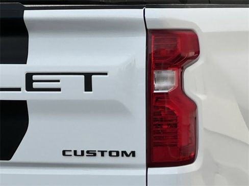 New 2026 Chevrolet Silverado 1500 Custom w/ Rally Edition image 9