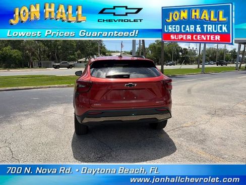Used 2024 Chevrolet Trax ACTIV w/ Driver Confidence Package FWD image 9