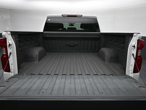 Used 2021 Chevrolet Silverado 1500 LT image 30