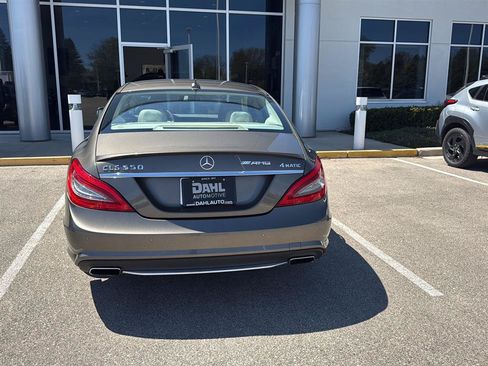 Used 2012 Mercedes-Benz CLS 550 4MATIC image 16
