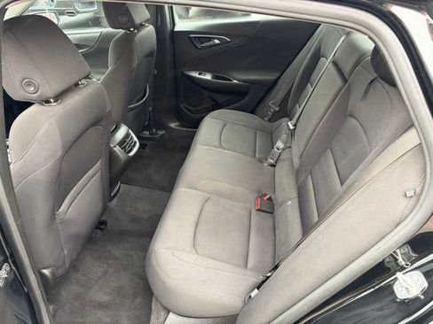 Used 2021 Chevrolet Malibu LT FWD image 27