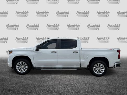 Used 2025 Chevrolet Silverado 1500 Custom AWD/4WD image 9