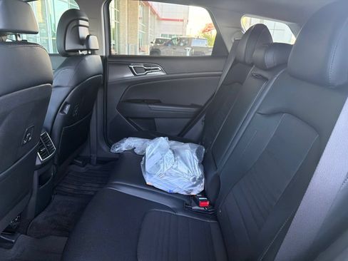 Used 2024 Kia Sportage SX AWD/4WD image 11