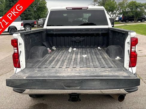 Used 2025 Chevrolet Silverado 2500 LT AWD/4WD image 35