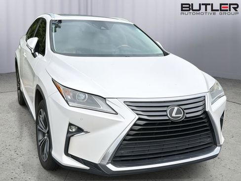 Used 2016 Lexus RX 350 FWD w/ Premium Package image 4