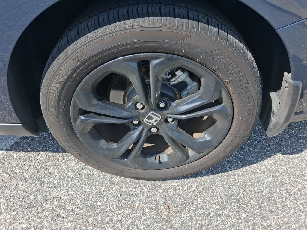 Certified 2025 Honda Accord SE image 12