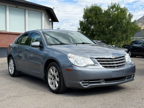 Used 2007 Chrysler Sebring Touring w/ Electronics Convenience Group FWD image 1