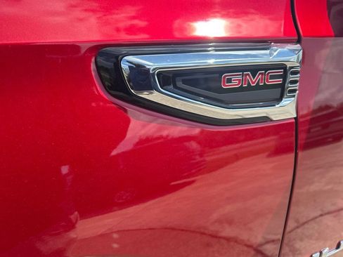 New 2026 GMC Yukon Elevation w/ Elevation Premium Package AWD/4WD image 38