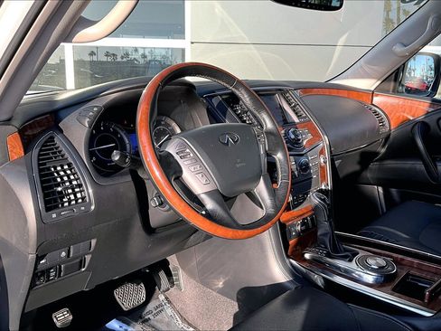 Used 2019 INFINITI QX80 Luxe w/ All-Season Package image 14