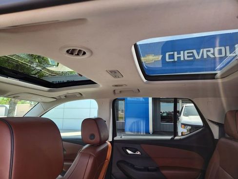 Used 2018 Chevrolet Traverse High Country AWD/4WD image 10