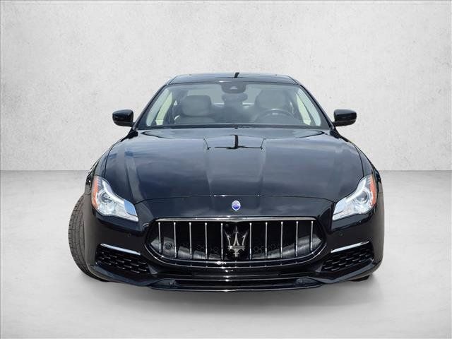 Used 2017 Maserati Quattroporte S GranLusso RWD image 2
