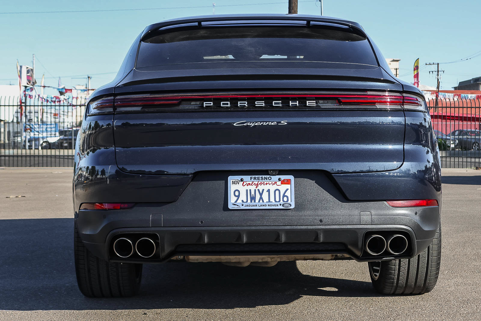 Used 2024 Porsche Cayenne S AWD/4WD image 6