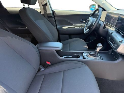 Used 2025 Hyundai Kona SEL AWD/4WD image 15