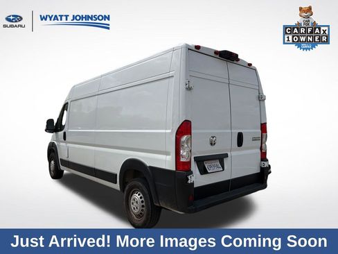 Used 2025 RAM ProMaster 2500 w/ Convenience Group image 3