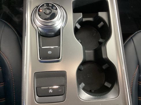 Used 2023 Ford Edge SEL w/ Sport Appearance Package image 29