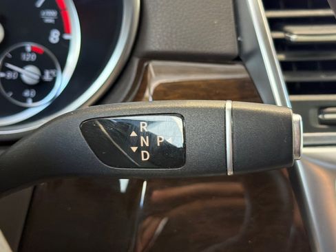 Used 2015 Mercedes-Benz ML 350 4MATIC image 28