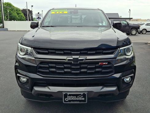 Used 2021 Chevrolet Colorado Z71 w/ Safety Package AWD/4WD image 2
