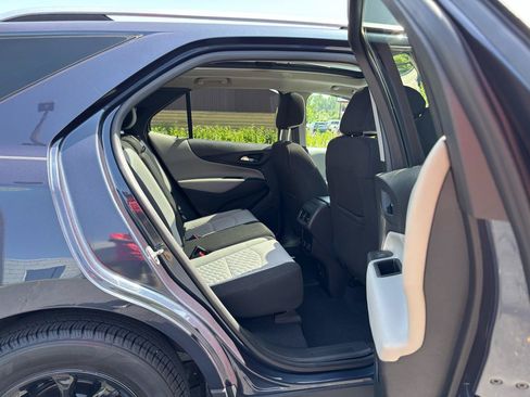 Used 2018 Chevrolet Equinox LT w/ Sun & Infotainment Package FWD image 36