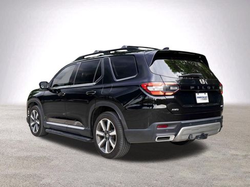 Used 2024 Honda Pilot Elite image 7