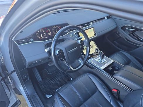 Used 2020 Land Rover Range Rover Evoque SE image 19