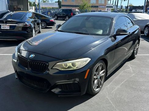 Used 2015 BMW M235i Coupe RWD image 1
