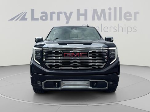 Used 2022 GMC Sierra 1500 Denali w/ Denali Carbonpro Edition AWD/4WD image 8