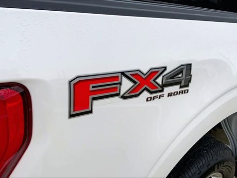 Used 2022 Ford F150 Lariat w/ Equipment Group 502A High AWD/4WD image 10