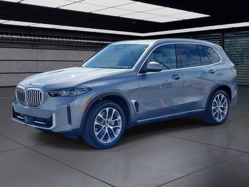 Used 2024 BMW X5 sDrive40i w/ Premium Package RWD image 1
