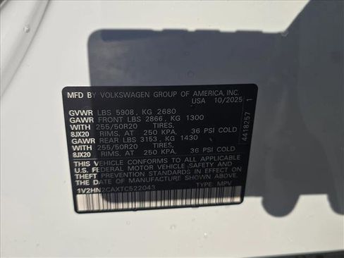 New 2026 Volkswagen Atlas SE image 19