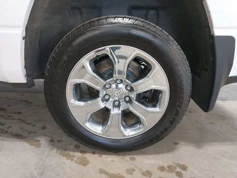 Used 2021 RAM 1500 Big Horn image 31
