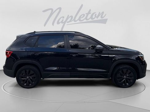 Used 2024 Volkswagen Taos S FWD image 7