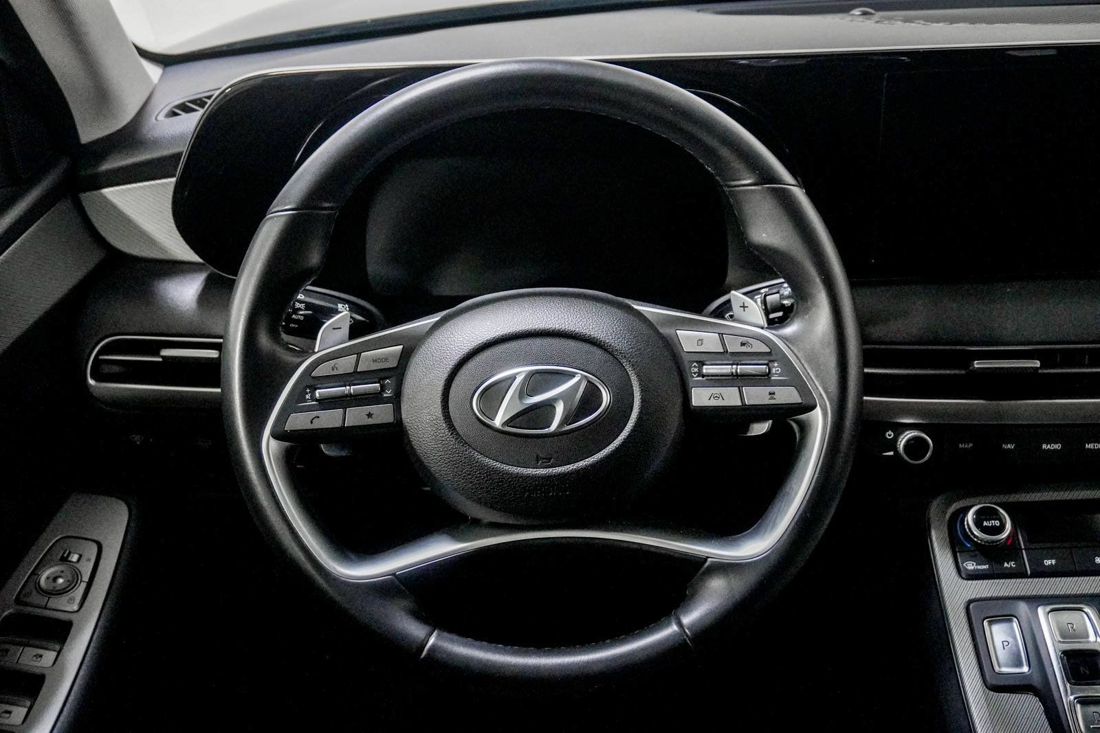 Used 2024 Hyundai Palisade SEL AWD/4WD image 23
